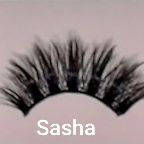Mink lashes 3/$20 or 1 for $8 reasonable offers - Picture 2 of 4